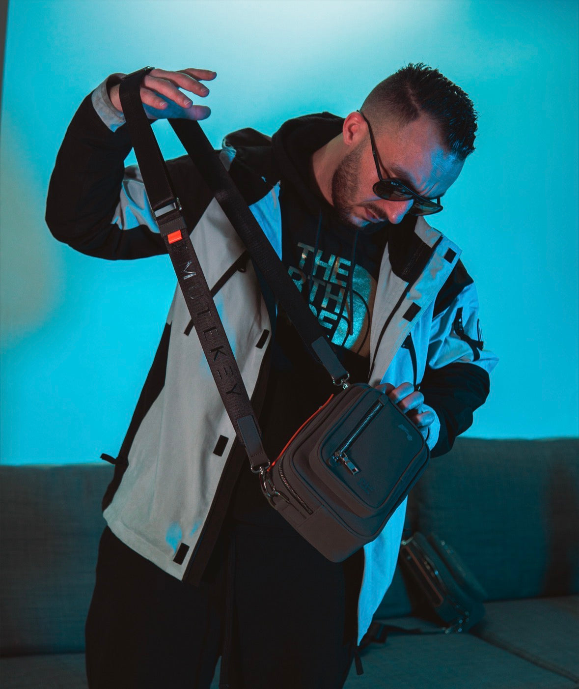 VOYAGE. PistoufTV Edition